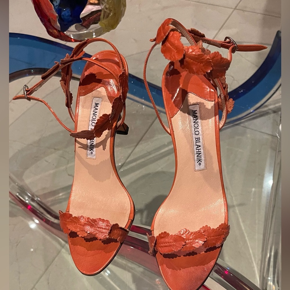 COPY - Vintage Manolo Blahnik orange leather leaf sandal strap around the ankle…